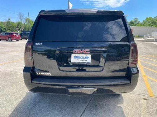 2016 GMC Yukon SLT