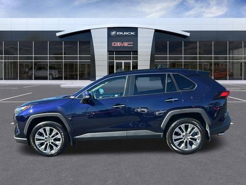 2022 Toyota RAV4 Limited