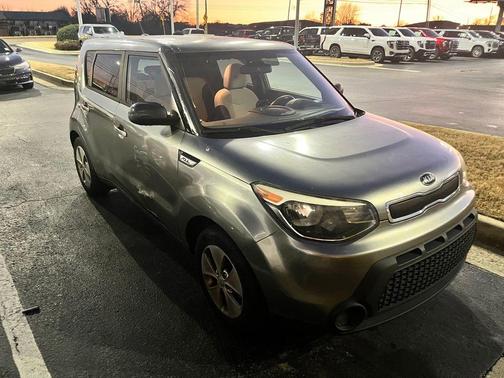 2016 Kia Soul Base