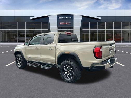 2024 GMC Canyon AT4X