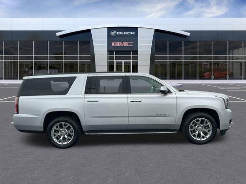 2017 GMC Yukon XL SLT