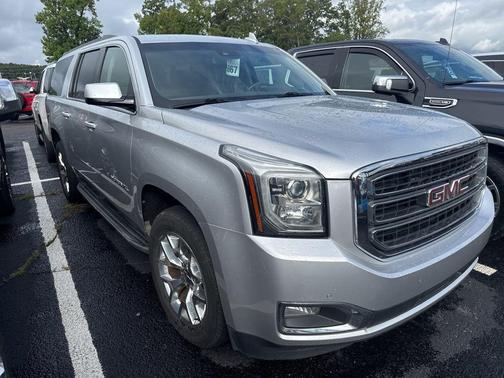 2017 GMC Yukon XL SLT