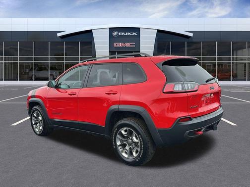2019 Jeep Cherokee Trailhawk