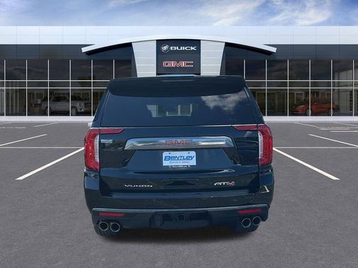 2024 GMC Yukon AT4