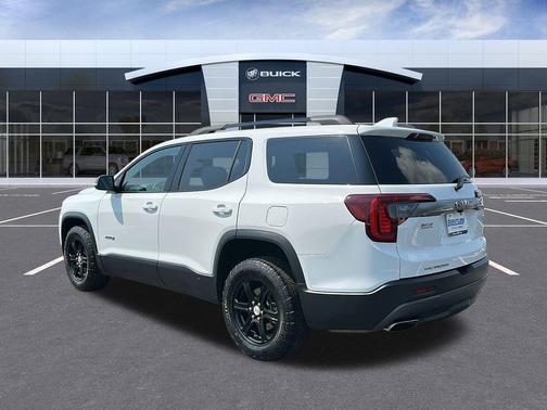 2020 GMC Acadia AT4