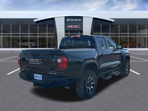 2024 GMC Canyon AT4X
