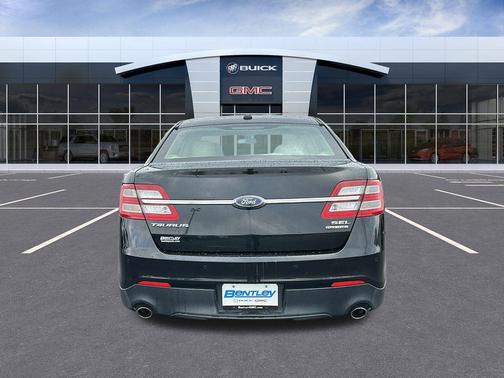 2014 Ford Taurus SEL