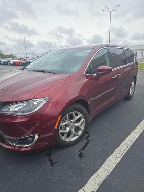 2018 Chrysler Pacifica Touring Plus
