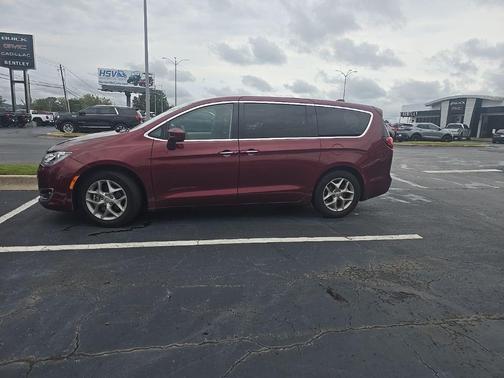 2018 Chrysler Pacifica Touring Plus