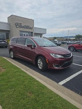 2018 Chrysler Pacifica Touring Plus