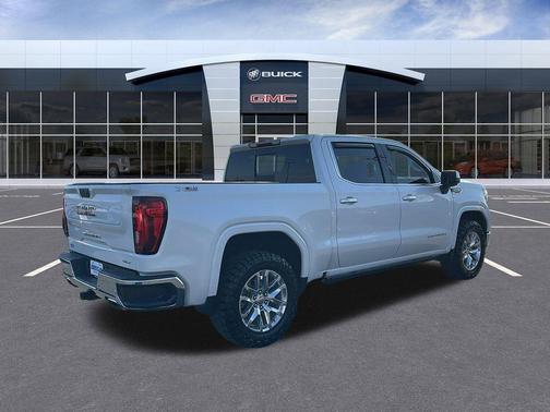 2022 GMC Sierra 1500 Limited SLT