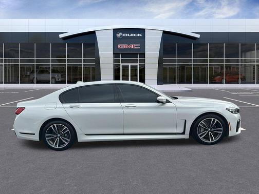 2020 BMW 740 i xDrive