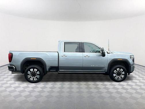 2024 GMC Sierra 2500 Denali