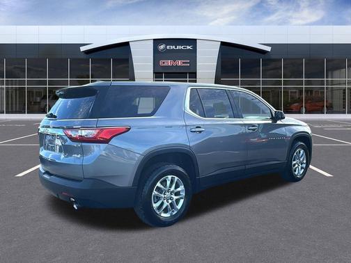 2021 Chevrolet Traverse LS