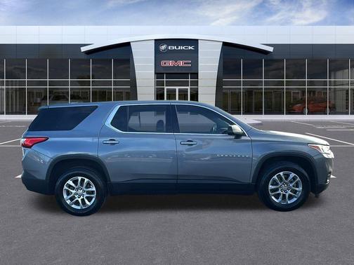 2021 Chevrolet Traverse LS