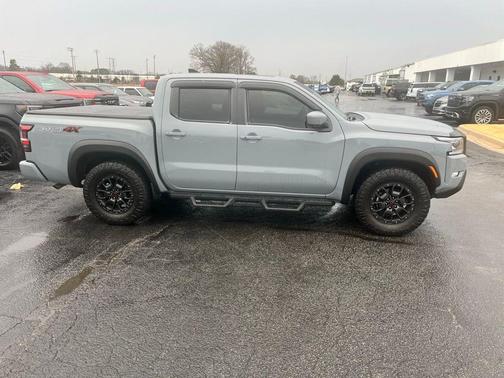 2022 Nissan Frontier PRO-4X