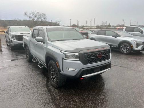 2022 Nissan Frontier PRO-4X