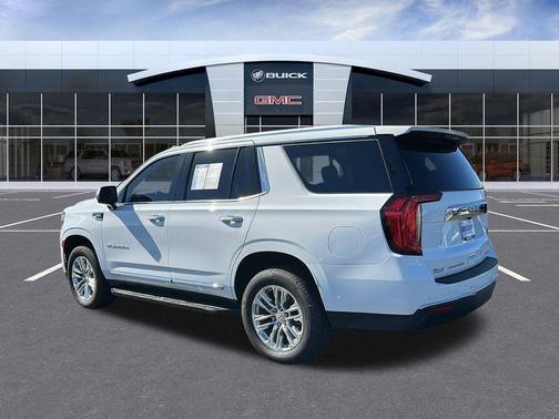 2022 GMC Yukon SLT