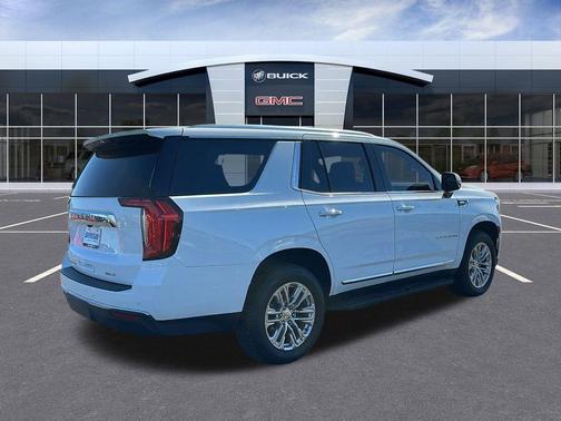 2022 GMC Yukon SLT