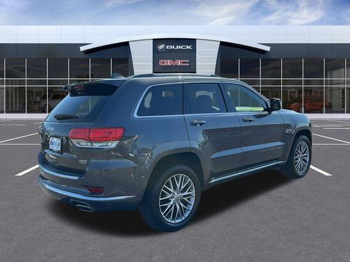 2018 Jeep Grand Cherokee Summit