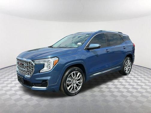 2024 GMC Terrain Denali