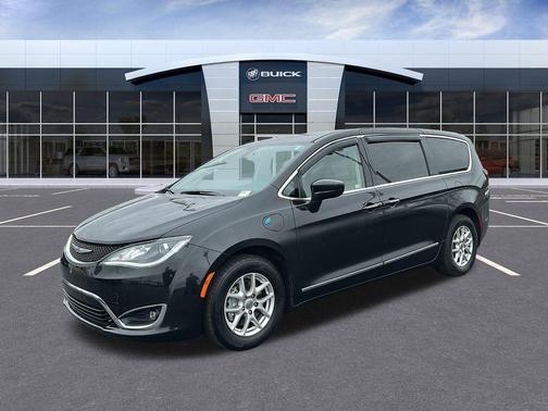 2019 Chrysler Pacifica Hybrid Touring Plus