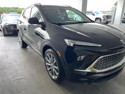 2024 Buick Encore GX Avenir