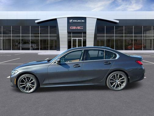 2021 BMW 330 i xDrive