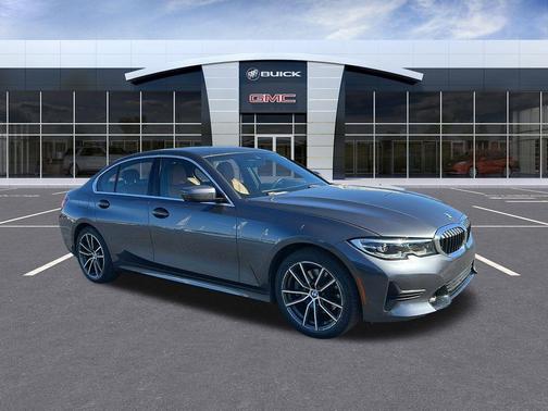 2021 BMW 330 i xDrive