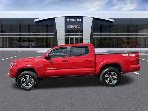 2019 Toyota Tacoma SR