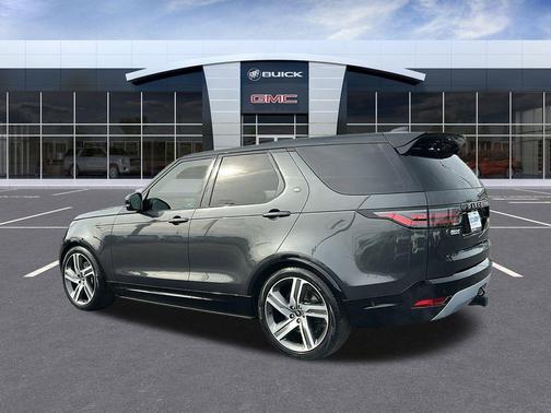 2024 Land Rover Discovery P360 Metropolitan Edition