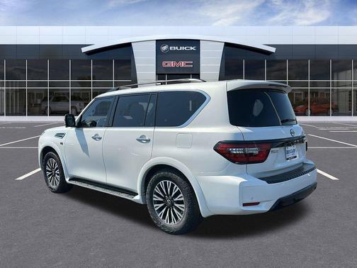 2022 Nissan Armada SL