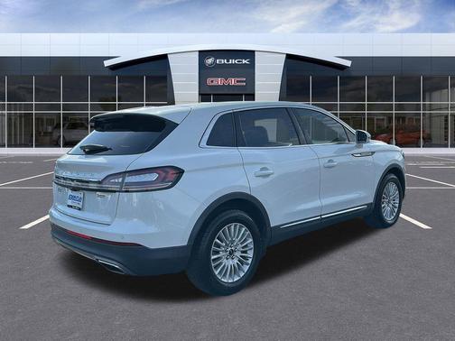 2020 Lincoln Nautilus Standard