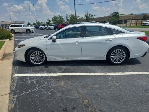 2019 Toyota Avalon Limited