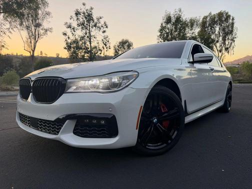 2017 BMW 750 I
