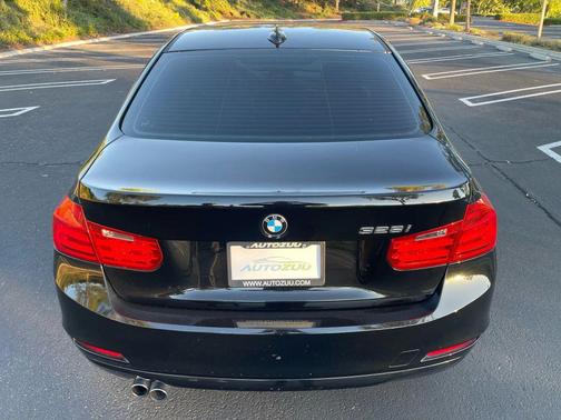 2015 BMW 328 328i Sedan 4D