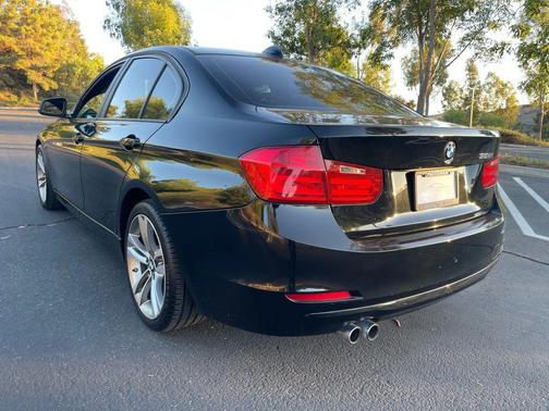 2015 BMW 328 328i Sedan 4D