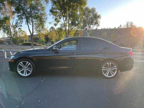 2015 BMW 328 328i Sedan 4D