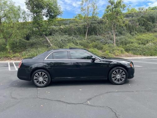 2013 Chrysler 300 S
