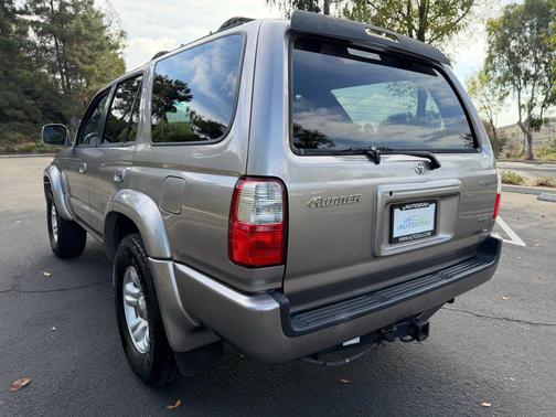 2002 Toyota 4Runner SR5