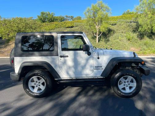 2012 Jeep Wrangler Sport