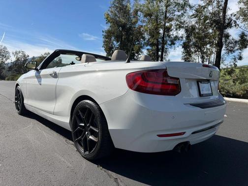 2017 BMW 230 230i Convertible 2D