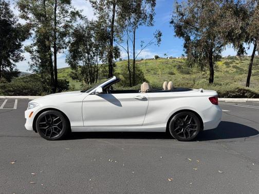 2017 BMW 230 230i Convertible 2D
