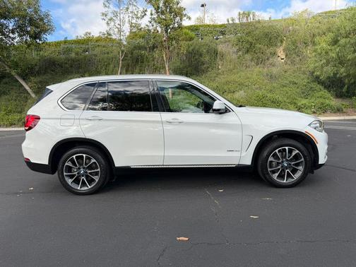 White 2014 BMW X5 sDrive35i