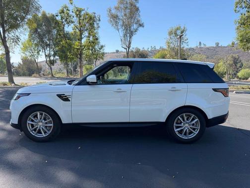 2018 Land Rover Range Rover Sport SE