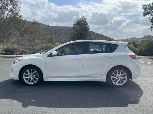 2012 Mazda Mazda3 s Touring