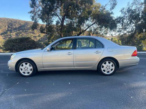 2003 Lexus LS 430 Base