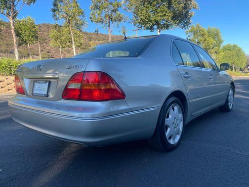2003 Lexus LS 430 Base