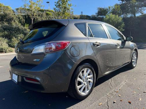 2012 Mazda Mazda3 i Touring