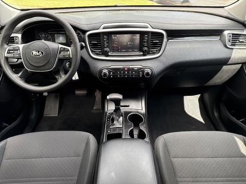 2020 Kia Sorento L